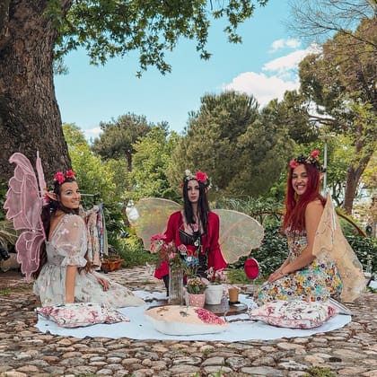 Fairies of Spring🧚‍♀️A Rolepay Ritual in a fairy garden.🌸