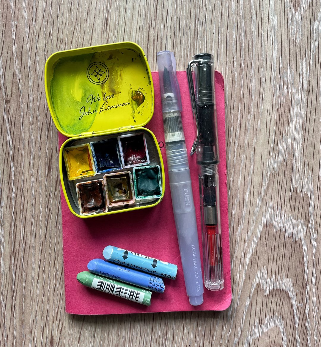 Ενα μικρό kit για sketching in the go.